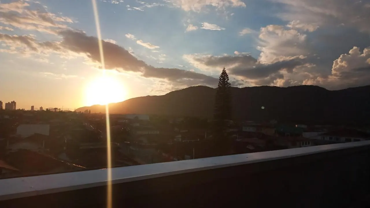 Apartamento Com1 Vaga Na Garagem E Internet Jardim Real Praia Grande Sao Paulo Brazil